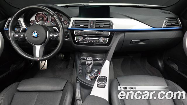 BMW 3 Series — interior