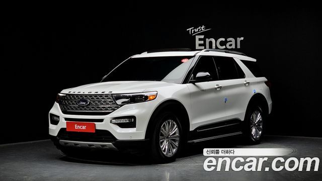 Ford Explorer — exterior
