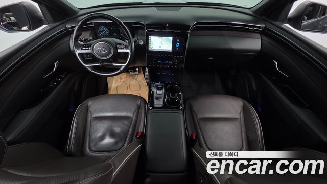 Hyundai Tucson — interior