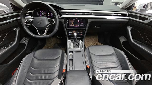 Volkswagen Arteon — interior