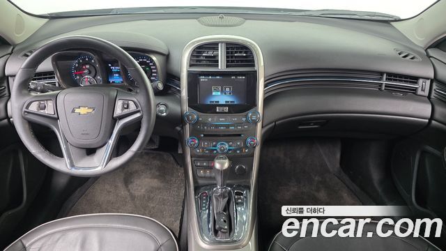 Chevrolet Korea Malibu — interior