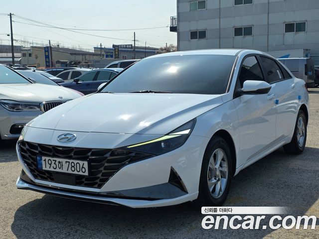 Hyundai Avante — exterior