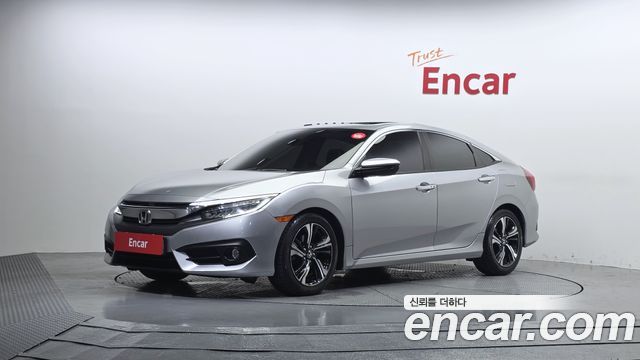 Honda Civic — exterior