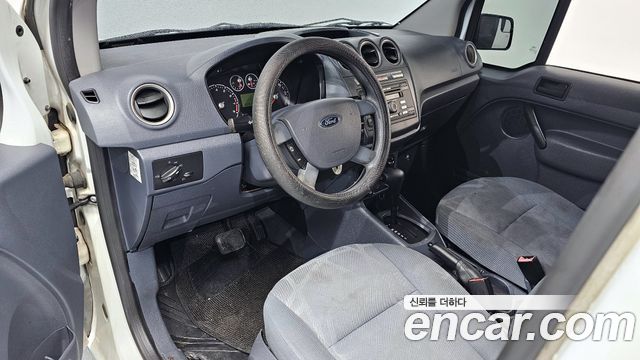 Ford Transit — interior
