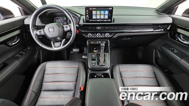 Honda CR-V — interior