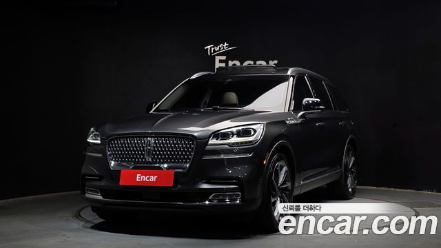 Lincoln Aviator — exterior