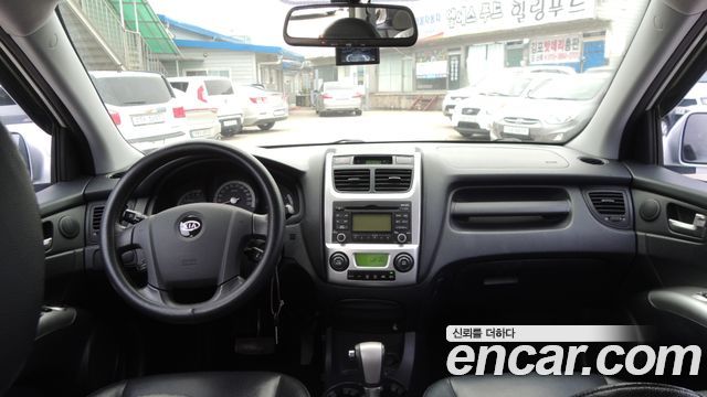 Kia Sportage — interior