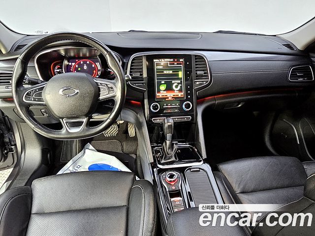 Renault Korea SM6 — interior