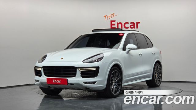 Porsche Cayenne — exterior