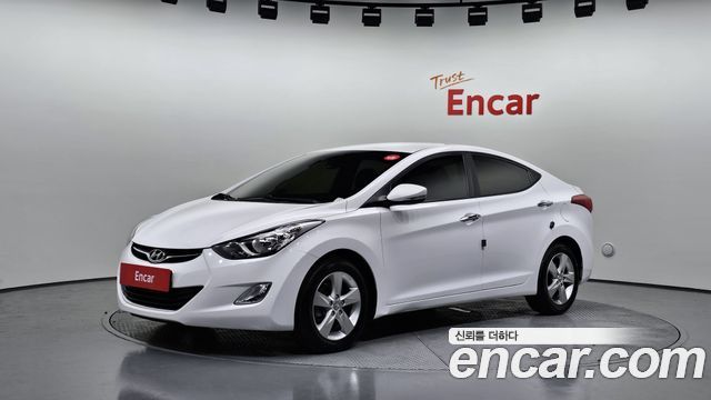 Hyundai Avante — exterior