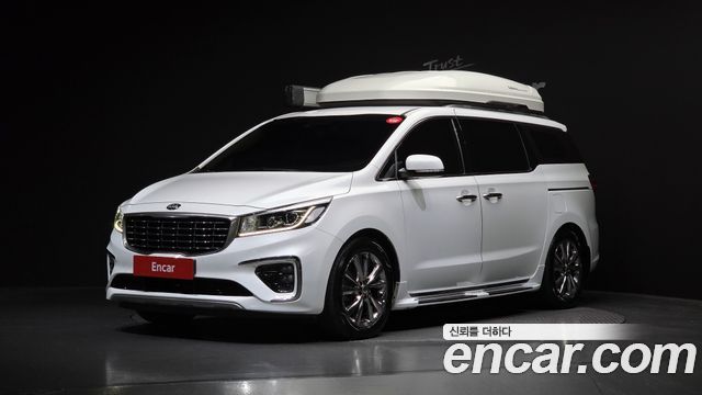 Kia Carnival — exterior