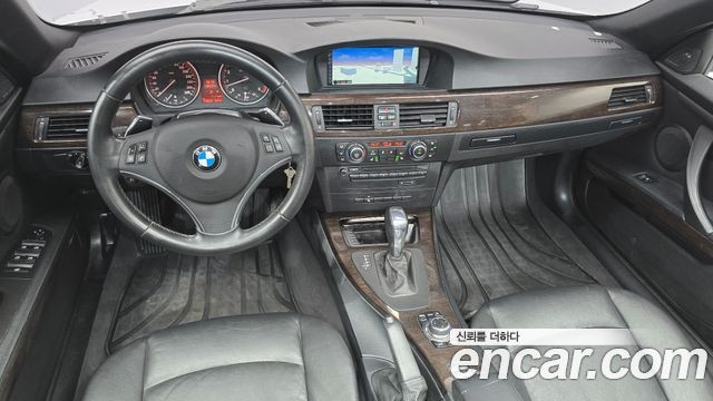 BMW 3 Series — interior