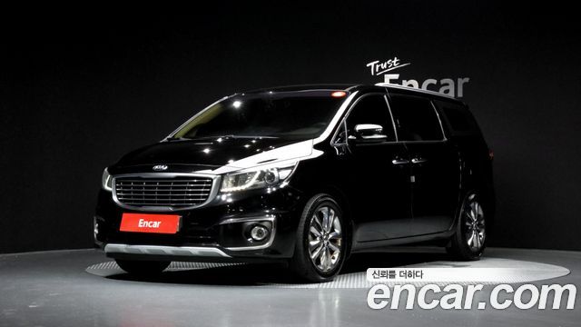 Kia Carnival — exterior