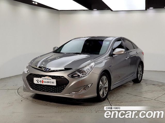 Hyundai Sonata — exterior
