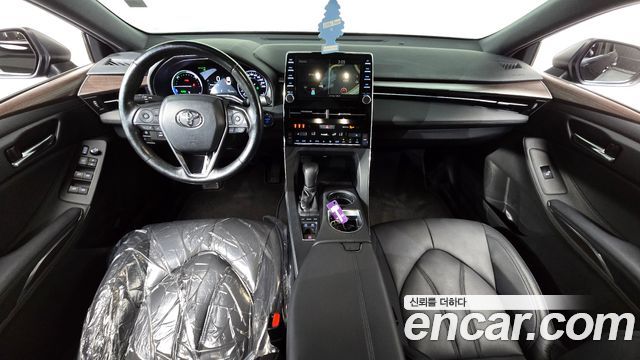 Toyota Avalon — interior