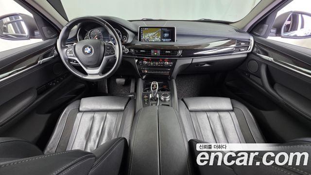 BMW X6 — interior