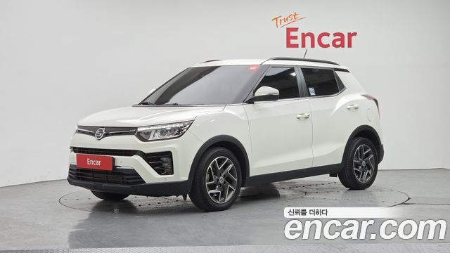 KG Mobility Tivoli — exterior