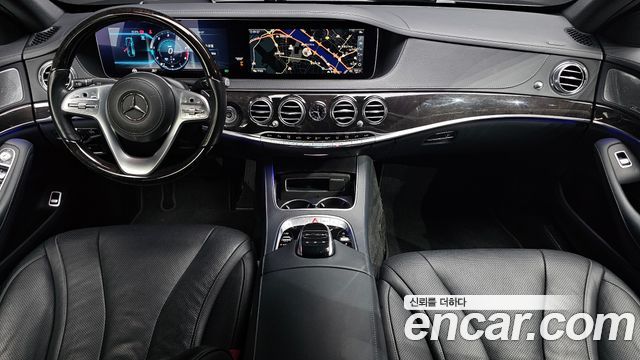 Mercedes-Benz S-Class — interior