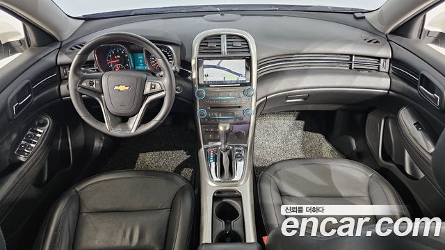 Chevrolet Korea Malibu — interior