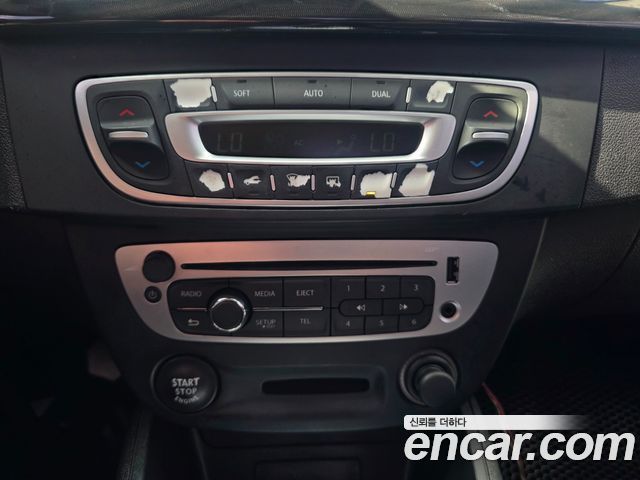 Renault Korea SM3 — interior