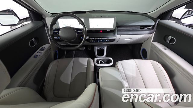 Hyundai IONIQ 5 — interior