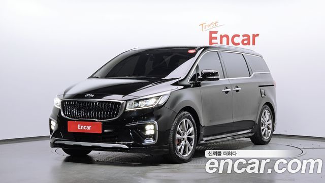 Kia Carnival — exterior
