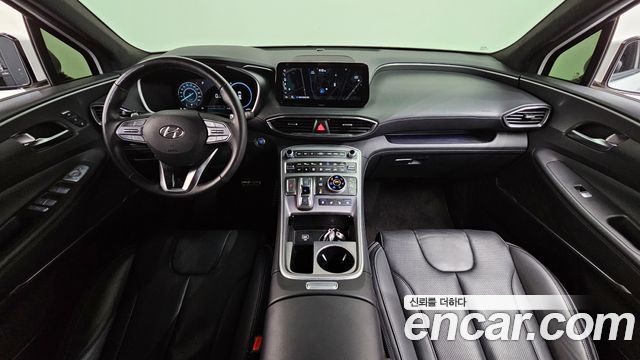 Hyundai Santa Fe — interior