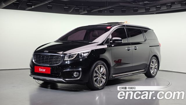 Kia Carnival — exterior