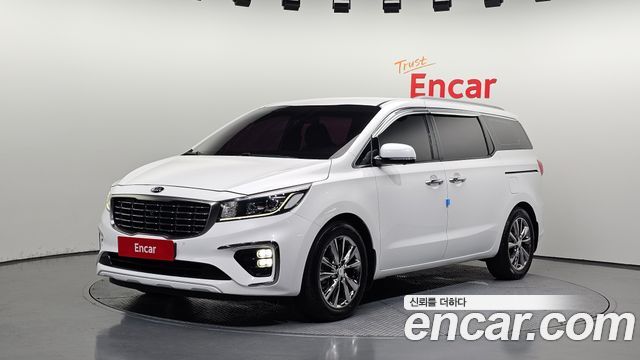 Kia Carnival — exterior