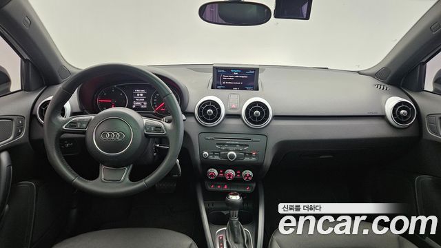 Audi A1 — interior