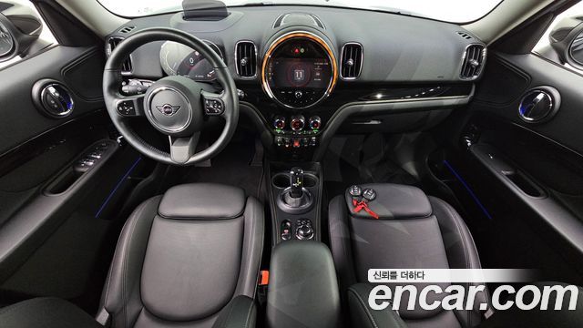 MINI Countryman — interior