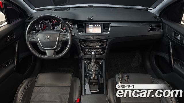Peugeot 508 — interior