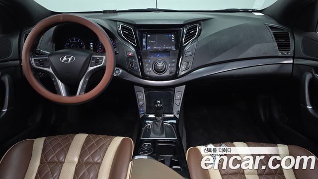 Hyundai i40 — interior