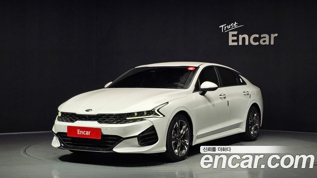Kia K5 — exterior