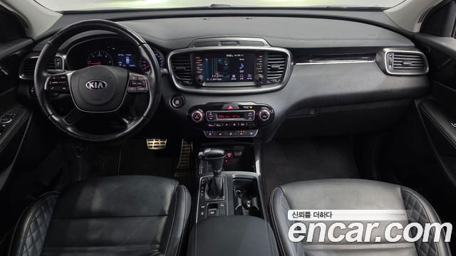 Kia Sorento — interior