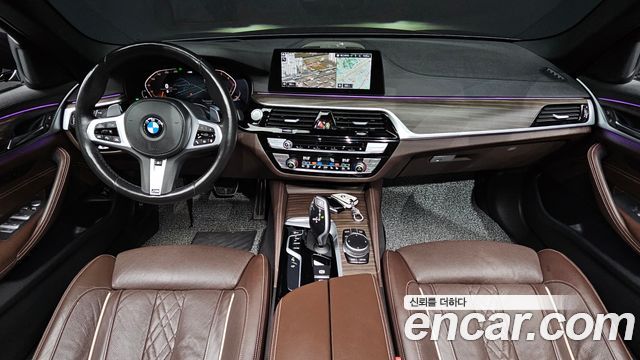 BMW 5 Series — interior