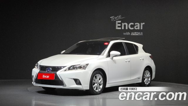 Lexus CT200h — exterior