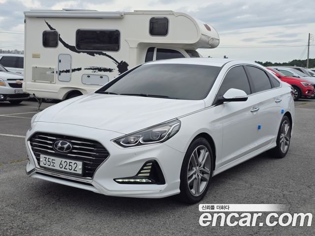 Hyundai Sonata — exterior
