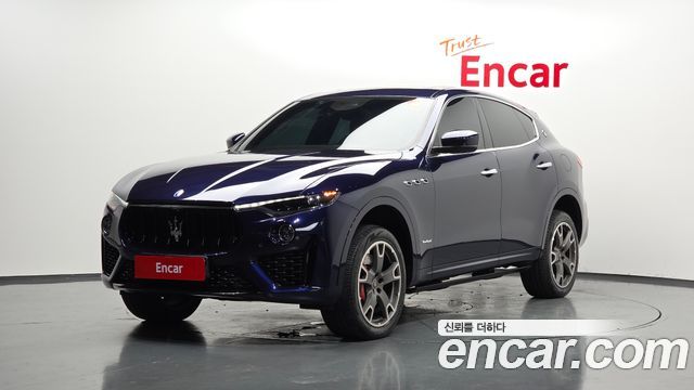 Maserati Levante — exterior