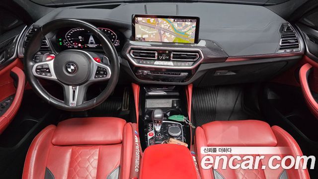 BMW X4M — interior