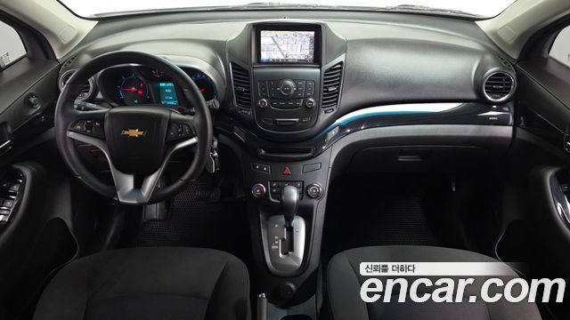 Chevrolet Korea Orlando — interior