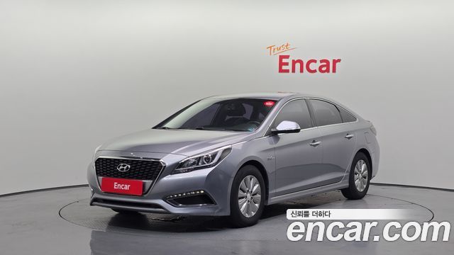 Hyundai Sonata — exterior