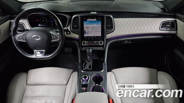 Renault Korea SM6 — interior