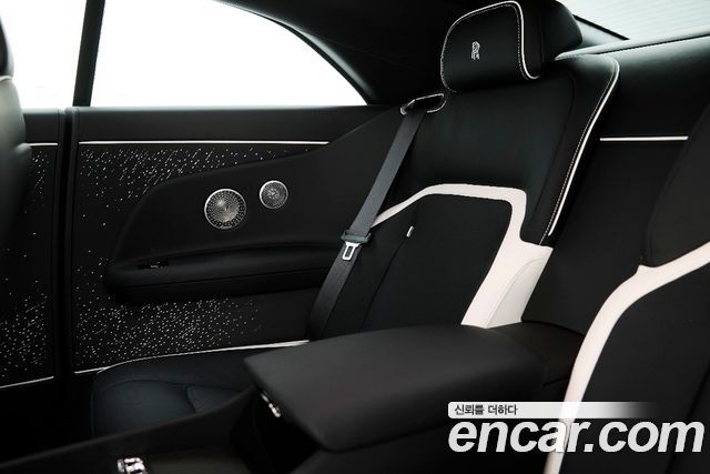 Rolls-Royce Spectre — interior
