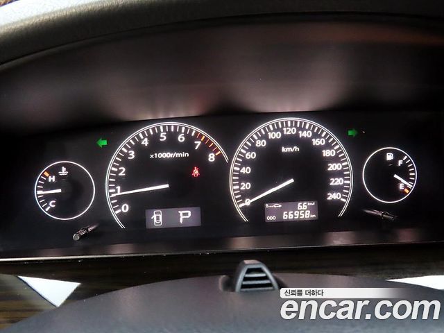 Renault Korea SM7 — interior