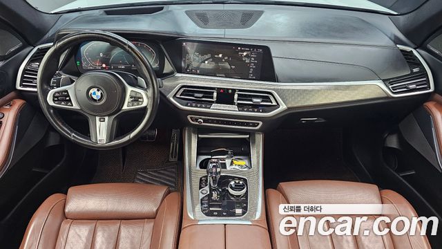 BMW X5 — interior