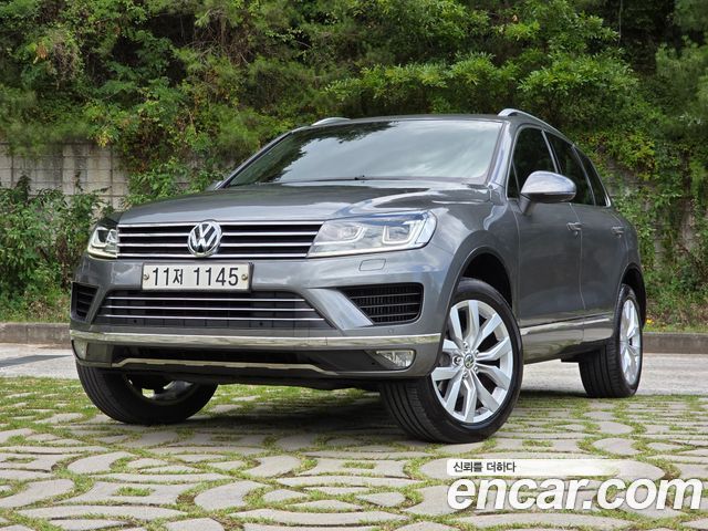 Volkswagen Touareg — exterior
