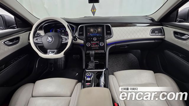 Renault Korea SM6 — interior