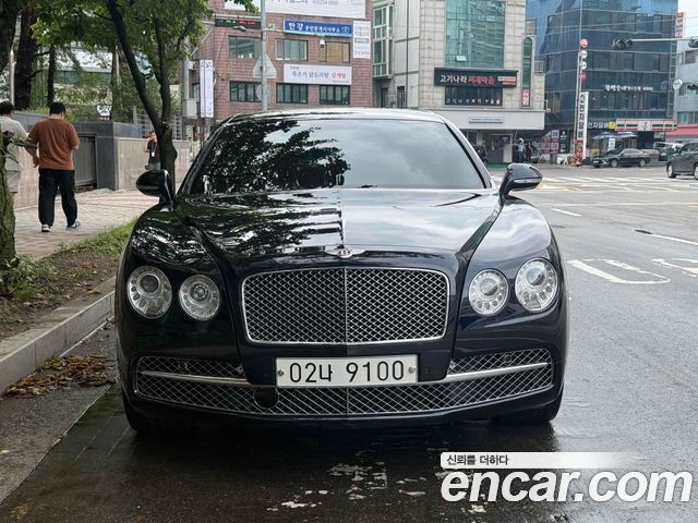 Bentley Flying Spur — exterior