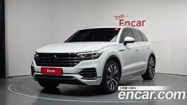 Volkswagen Touareg — exterior